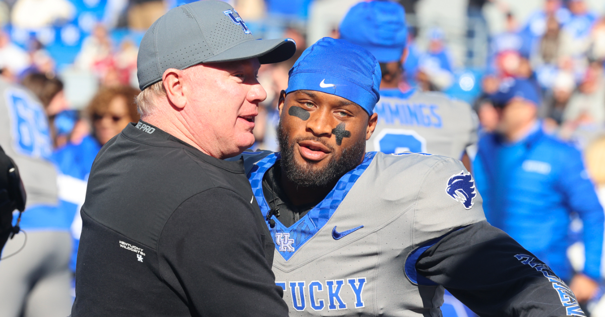 Mark Stoops Reacts To Ray Davis Playing In Gator Bowl On3