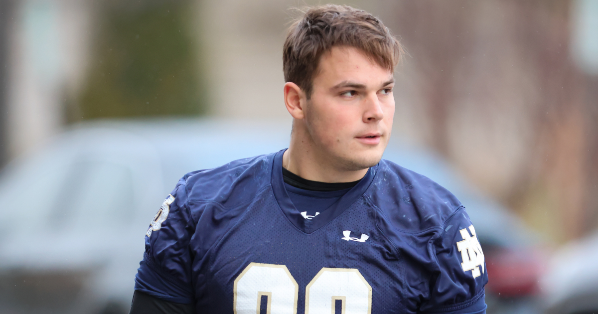 Where Notre Dame Tight End Mitchell Evans Is In His Knee Injury Rehab On