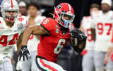 report-kenny-mcintosh-to-miss-a-couple-of-weeks-with-knee-injury-georgia-bulldogs