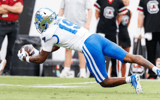 Copy of Copy of four-star-julian-phillips-discusses-recruitment-official-visits (61)