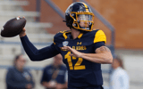 Kent State quarterback Dru DeShields (Photo by Nicholas McLaughlin)