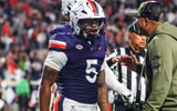 UVa LB Kam Robinson