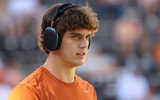 2026-09-26T142639Z_1809823854_MT1USATODAY29920031_RTRMADP_3_NCAA-FOOTBALL-TEXAS-AT-TENNESSEE (1)