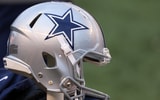 dallas-cowboys-release-two-quarterbacks-deadline-texas-longhorns