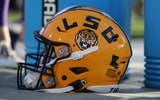 lsu-receiver-aaron-anderson-suffers-hamstring-injury-during-practice-on-thursday