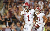 watch-jameson-williams-makes-incredible-catch-late-third-touchdown-alabama-arkansas-bryce-young-reco