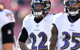 key-baltimore-ravens-defensive-back-tests-positive-for-covid-19-ahead-of-green-bay-packers-showdown-jimmy-smith-lamar-jackson-tyler-huntley-aaron-rodgers