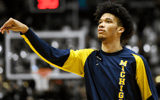 michigan-sophomore-small-forward-isaiah-barnes-ruled-out-of-nebraska-game-with-illness-phil-martelli