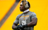 PITTSBURGH, PA - SEPTEMBER 10: Tennessee Volunteers running back Justin Williams-Thomas (26) looks on before the college football game between the Tennessee Volunteers and the Pittsburgh Panthers on September 10, 2022 at Acrisure Stadium in Pittsburgh, PA