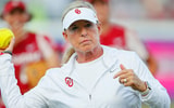 patty-gasso-explains-advantage-frustration-for-pitcher-kierston-deal-in-freshman-year