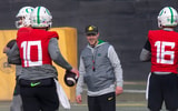 on3-roundtable-the-difference-in-the-oregon-offense-under-will-stein-vs-kenny-dillingham