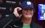 notre-dame-freshman-offensive-lineman-sullivan-absher-shares-players-guiding-him