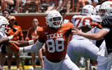 barryn-sorrell-lists-anthony-hill-jr-as-the-next-pass-rushing-lb-to-make-an-impact-at-texas