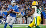 packers-get-away-with-big-play-to-end-3rd-quarter-vs-lions-with-no-time-left-on-clock