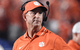 dabo-swinney-frustrated-by-clemson-turnovers-in-the-first-quarter-vs-miami