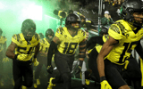 oregon-holds-steady-at-no-6-in-ap-poll-coaches-poll-following-win-over-usc