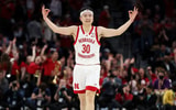 keisei-tominaga-puts-on-show-in-three-point-contest-finishes-with-massive-flex