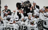 Michigan State hockey Big Ten trophy