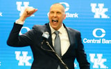 Mark Pope and the Kentucky mascots lead a CATS chant at his introductory press conference - Kentucky Sports Radio