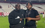 South Carolina OL target Darius Gray is pictured with Lonnie Teasley (Photo: Darius Gray | X)