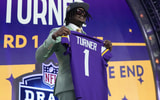 dallas-turner-pays-tribute-to-late-khyree-jackson-before-vikings-practice