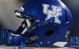 2026-ath-jordan-vann-lands-first-power-four-offer-kentucky