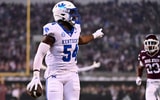 Kentucky LB D'Eryk Jackson scores a touchdown against Mississippi State