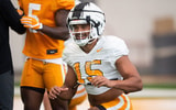 tennessee-wide-receivers-coach-kelsey-pope-details-challenge-handling-bru-mccoy-return-from-injury