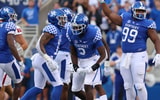 Alex Afari and the Kentucky defense