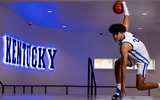Malachi Moreno poses during Kentucky official visit (Photo: UK Athletics)