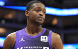 bbnba-deaaron-fox-drops-31-points-amidst-trade-rumors