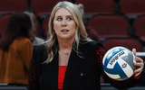 Louisville volleyball HC Dani Busboom Kelly