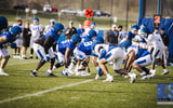 Kentucky offensive line, defensive line, trenches