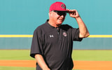 Paul Mainieri announces retirement from South Carolina