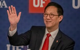 Santa Ono