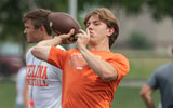 Bowe Bentley letting go of a pass