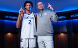 Braydon Hawthorne signs with Kentucky (Photo via UK Athletics)