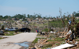 jimmy-dykes-lends-hand-tornado-cleanup-southern-kentucky