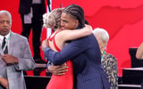 Collin Murray-Boyles embraces girlfriend Chloe Kitts after being selected as the ninth pick by the Toronto Raptors in the first round of the 2025 NBA Draft at Barclays Center. Mandatory Credit: Brad Penner-Imagn Images