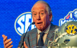 Ole Miss legend Archie Manning