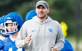 Kentucky tight ends coach Derek Shay, via Photo by Jacob Noger | UK Football