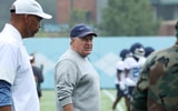 Bill Belichick coaching training camp