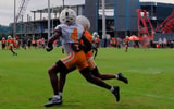 Tennessee Football posts practice highlight but blurs out QB who threw INT