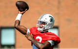 Michigan State's Aidan Chiles throws a pass during football practice on Monday, Aug. 11, 2025, in East Lansing. - Nick King, USA TODAY Sports