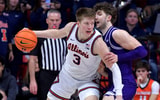Illinois forward Ben Humrichous