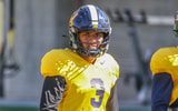 Cal quarterback Jaron Sagapolutele
