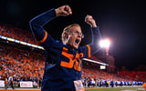 CHAMPAIGN, IL - 2024.09.07 - Kansas vs. Illinois - FamILLy Weekend