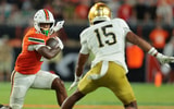 Notre Dame CB Leonard Moore (15) Miami RB Jordan Lyle