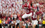 Oklahoma pass-rusher R Mason Thomas celebrates a safety in a win over Auburn, via BRYAN TERRY:THE OKLAHOMAN : USA TODAY NETWORK via Imagn Images