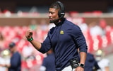 NCAA Football: Notre Dame at Arkansas